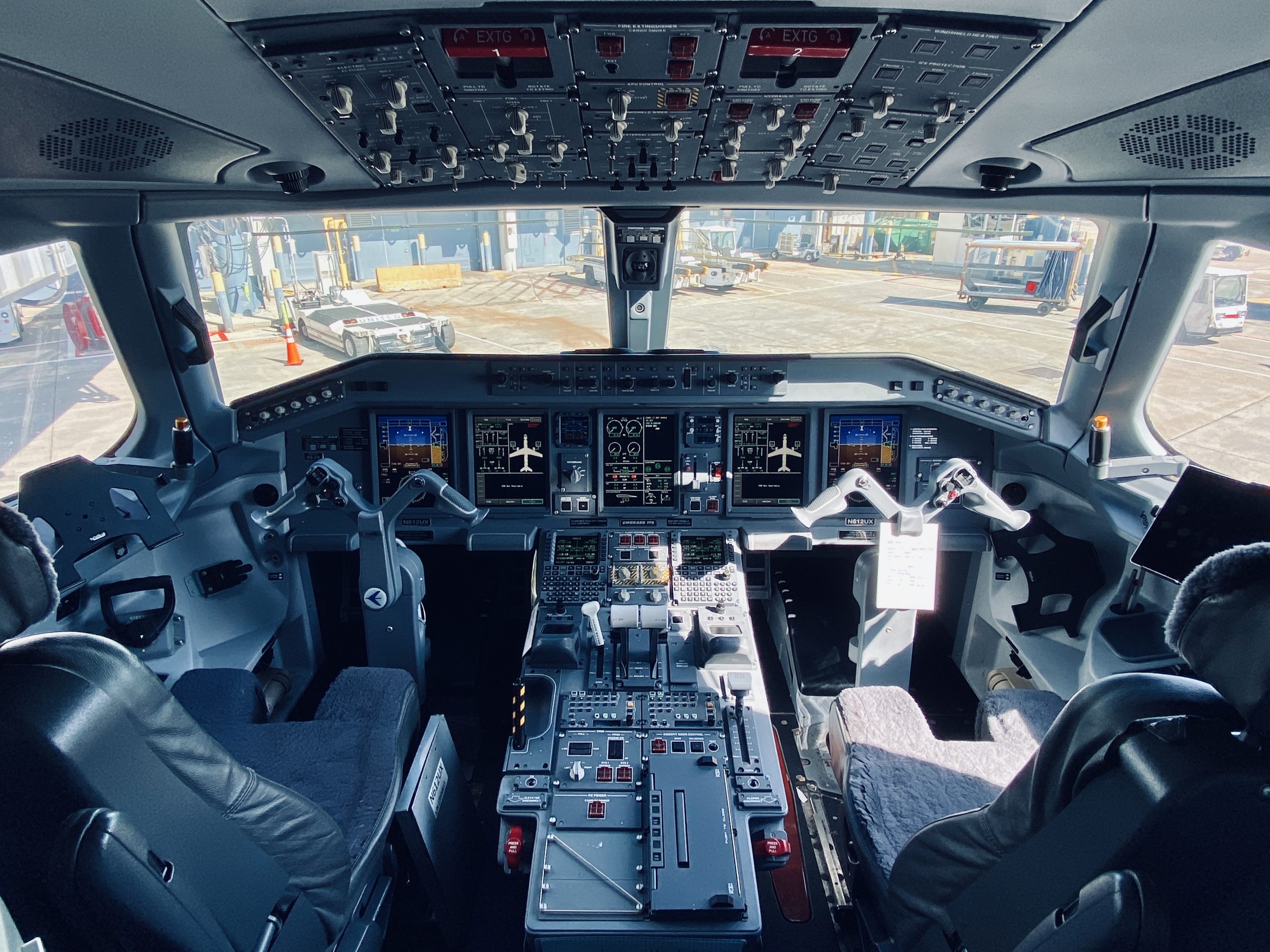 E175